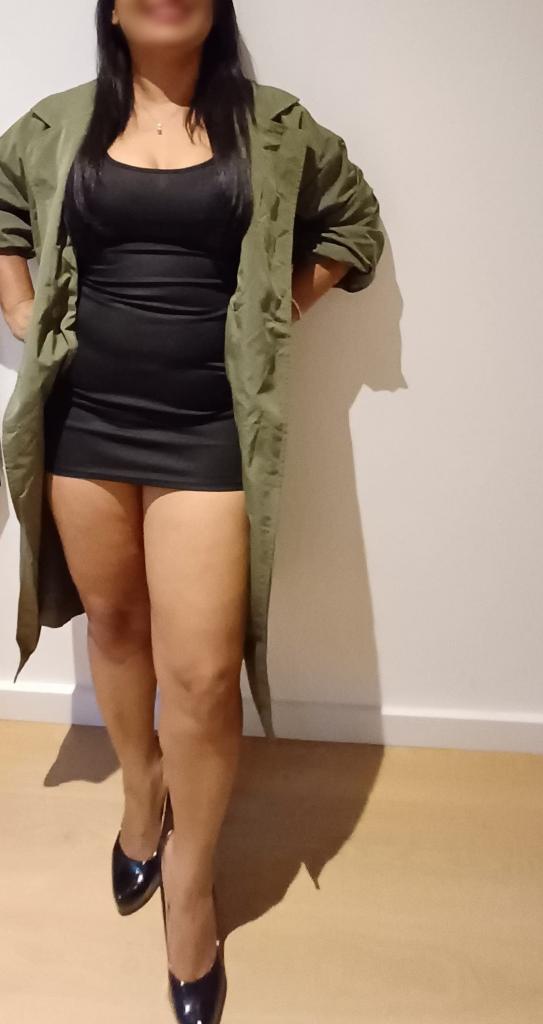 632843796: Chica busca chico en Barcelona