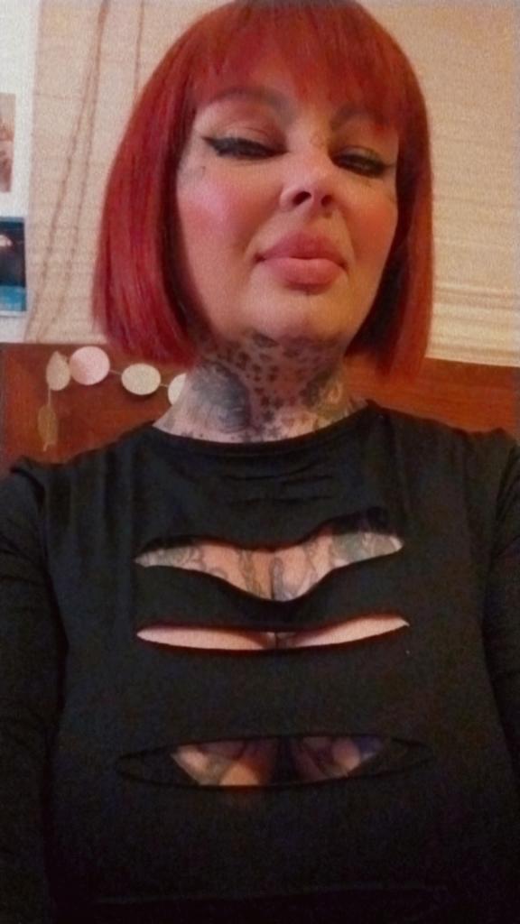 681922279: Chica busca chico en Granada