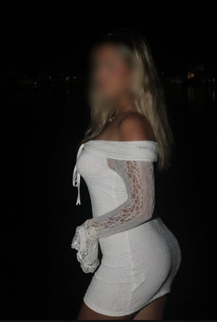 641269250: Chica busca chico en Orense