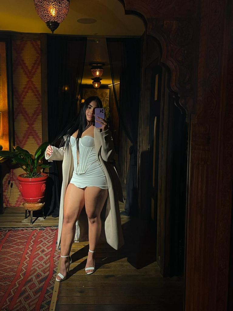 674679757: Chica busca chico en Málaga