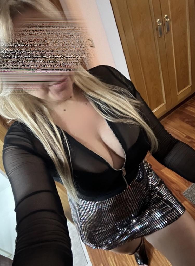 627073100: Chica busca chico en Madrid