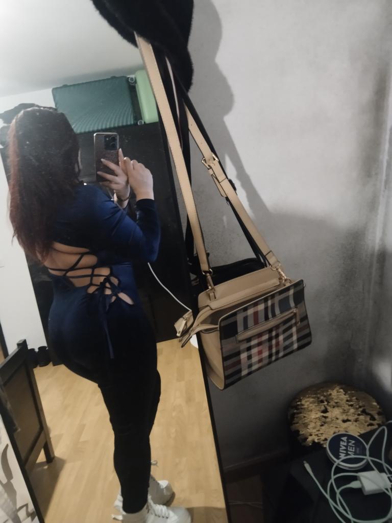 Chica busca chico en Alicante: 