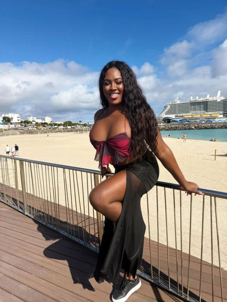 625956045: Transexual en Las Palmas