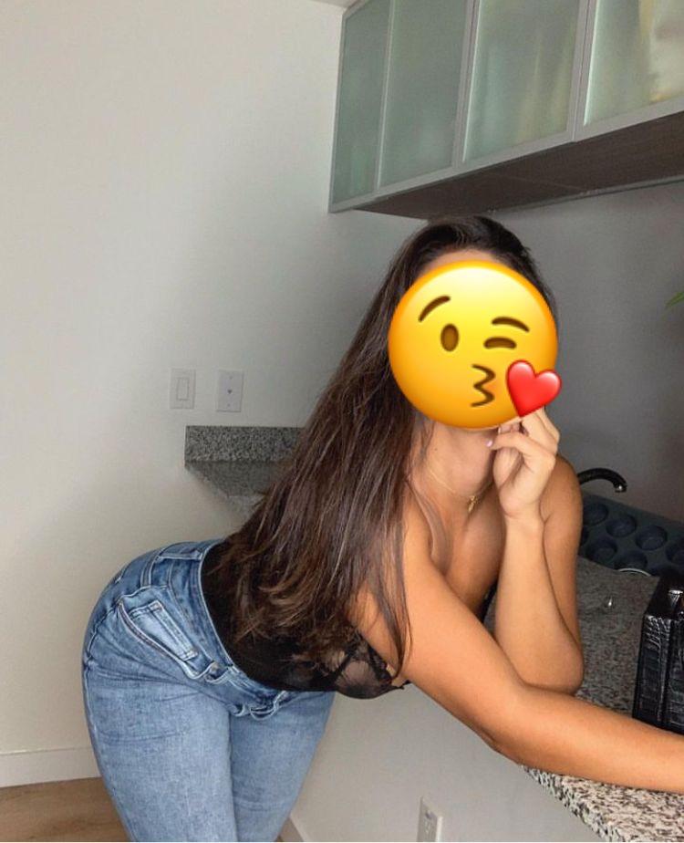 614997511: Chica busca chico en Zaragoza