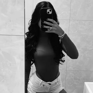 678954277: Chica busca chico en Málaga