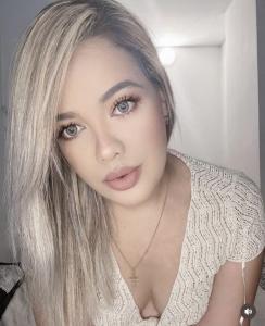 641125855: Chica busca chico en La Coruña