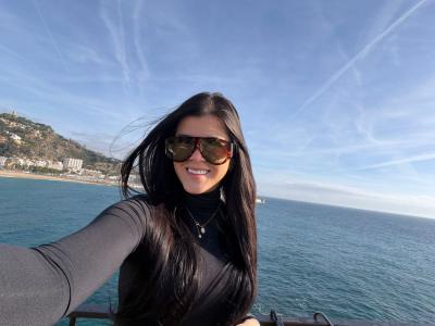 611253298: Chica busca chico en Gerona