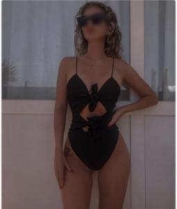 646277918: Chica busca chico en La Coruña