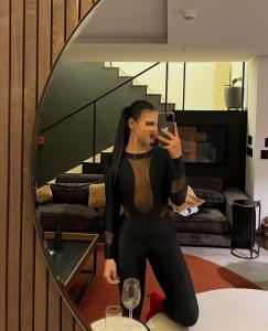 634345786: Chica busca chico en León