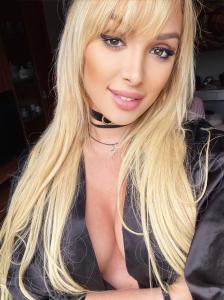 613409315: Chica busca chico en Jaén