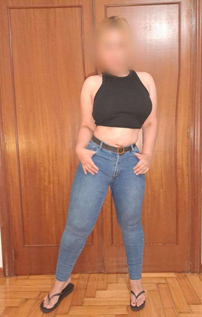 634100824: Chica busca chico en León
