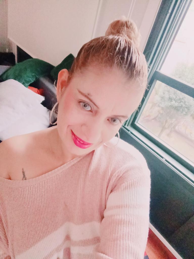 Chica busca chico en Castellón: 