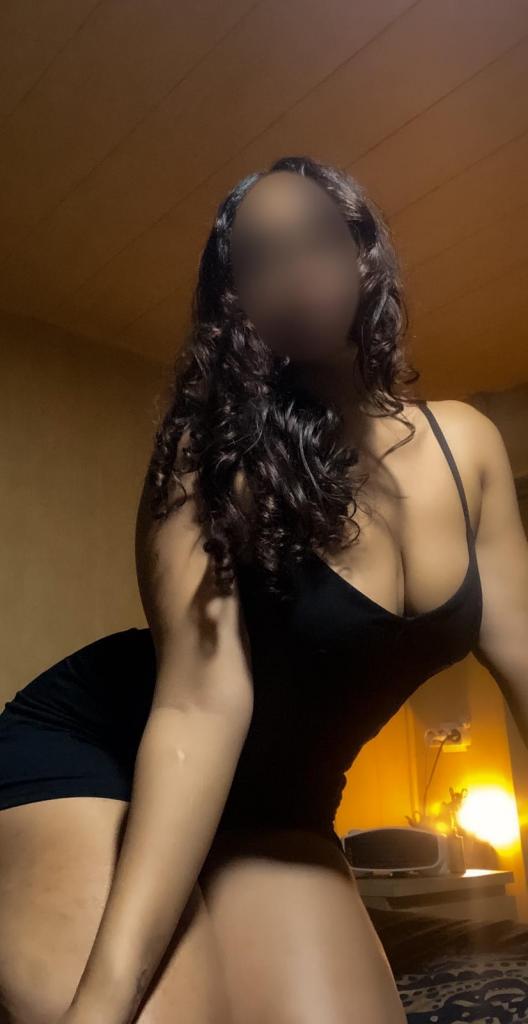 623555251: Chica busca chico en Málaga