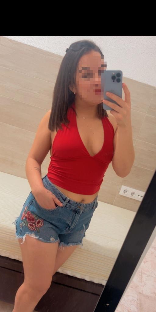 614592867: Chica busca chico en Murcia