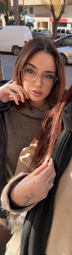 Chica busca chico en Castellón: 