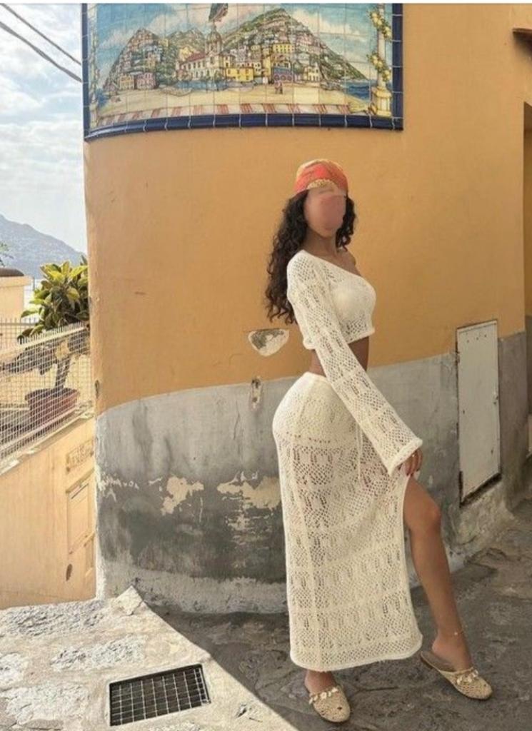 664448850: Chica busca chico en La Coruña