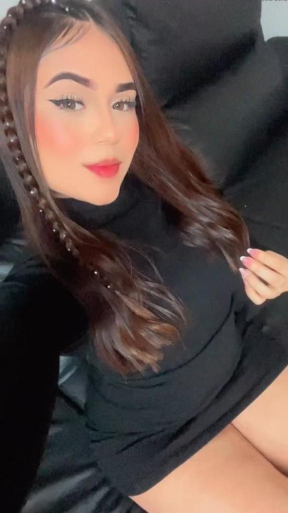 632384854: Chica busca chico en Madrid