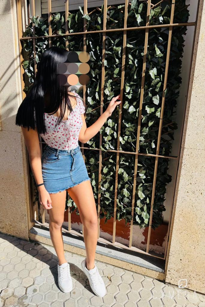 602427136: Chica busca chico en Sevilla