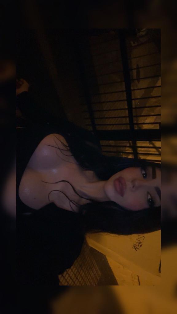 665427424: Chica busca chico en Las Palmas