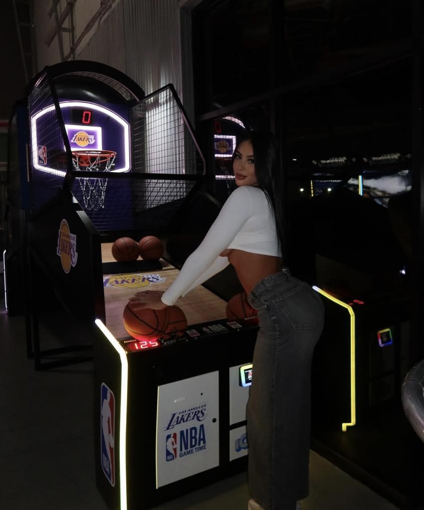 617441248: Chica busca chico en Lérida