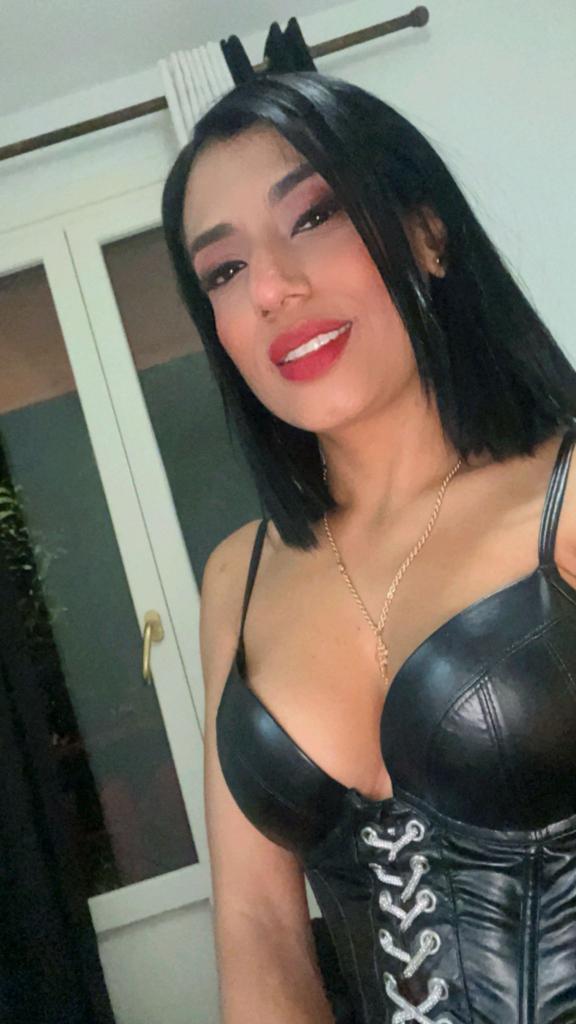 613062074: Chica busca chico en Mallorca