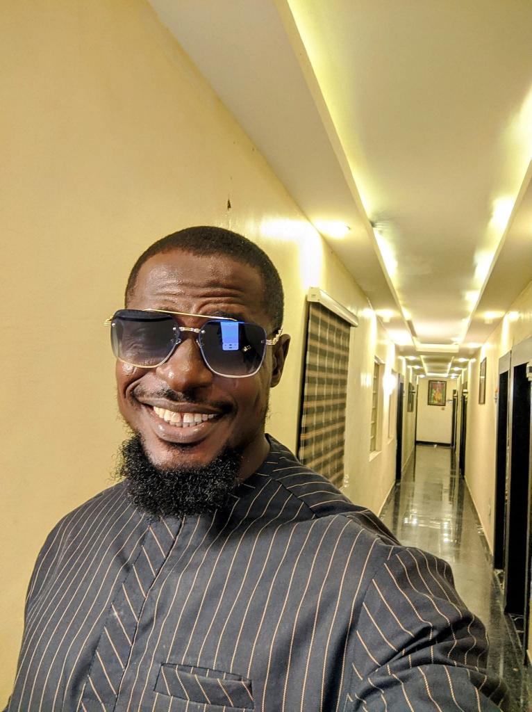 631772623: Chico busca chica en Madrid