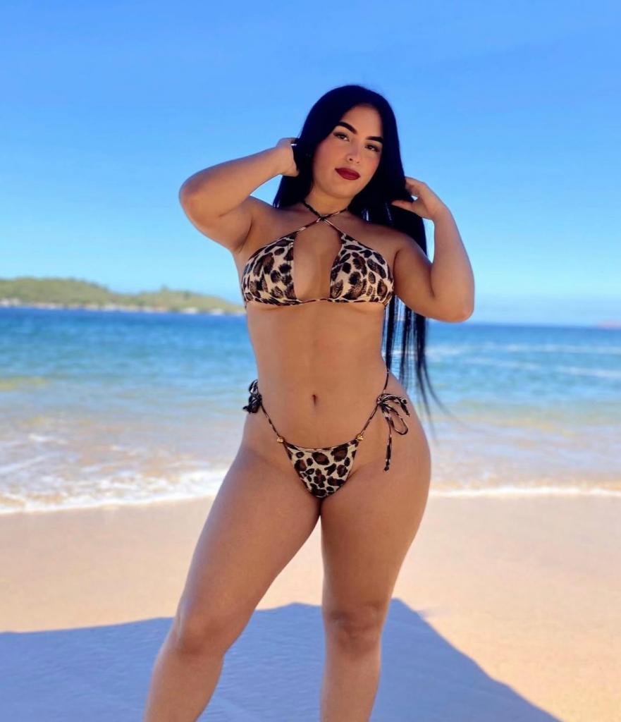 613831654: Chica busca chico en Cádiz