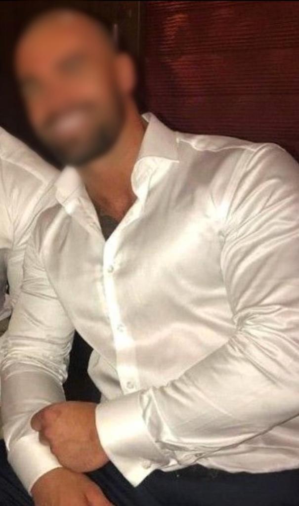 617463565: Chico busca chica en Sevilla