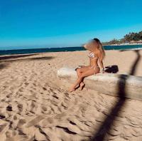 647163074: Chica busca chico en Málaga