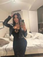 662044647: Chica busca chico en Cádiz