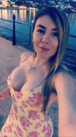645587145: Chica busca chico en Sevilla