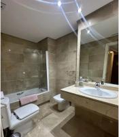 603133740:  en Málaga