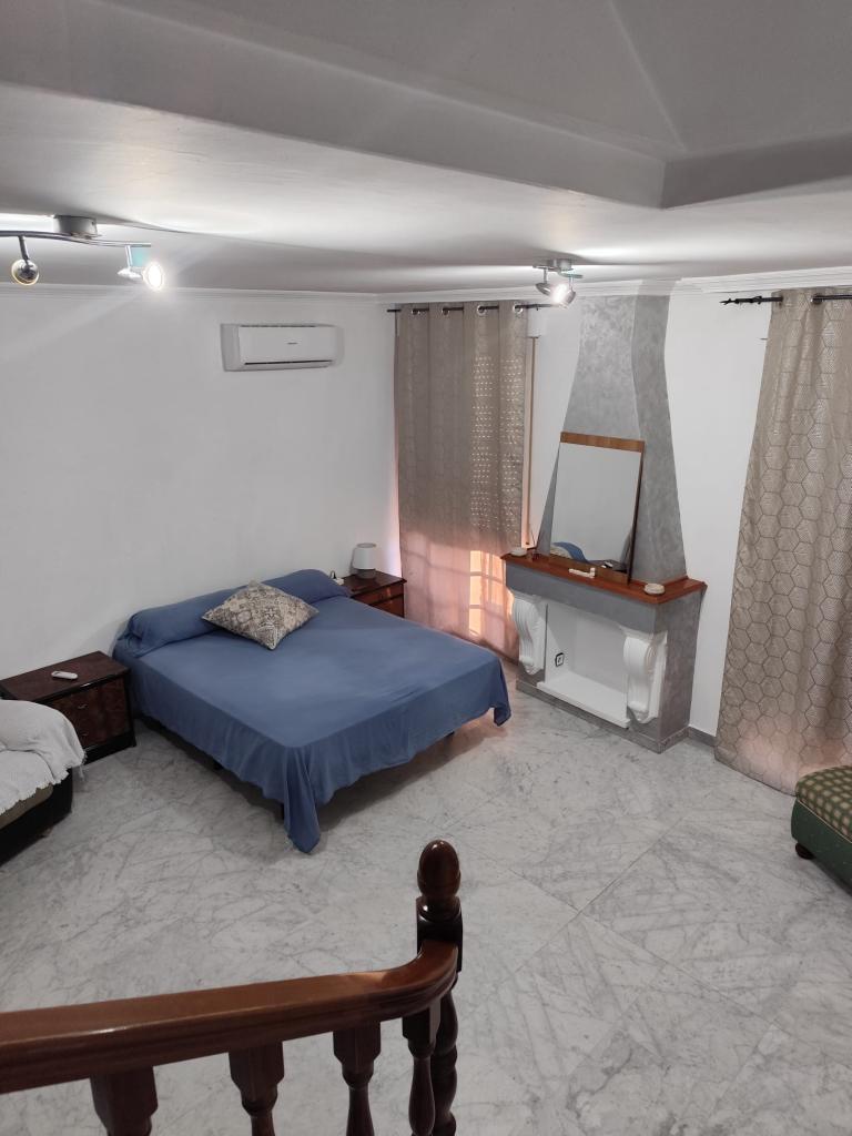 687077861:  en Sevilla