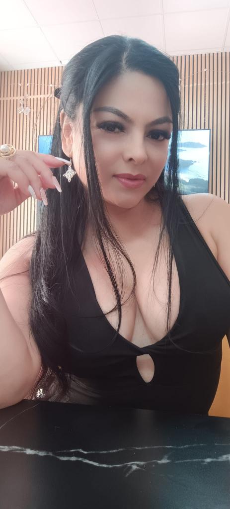 642629883: Chica busca chico en Valencia