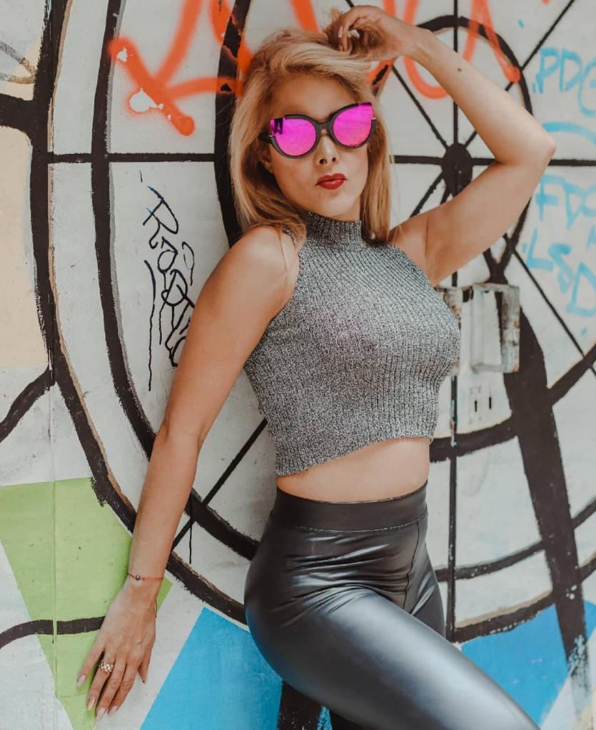 Chica busca chico en Barcelona: 