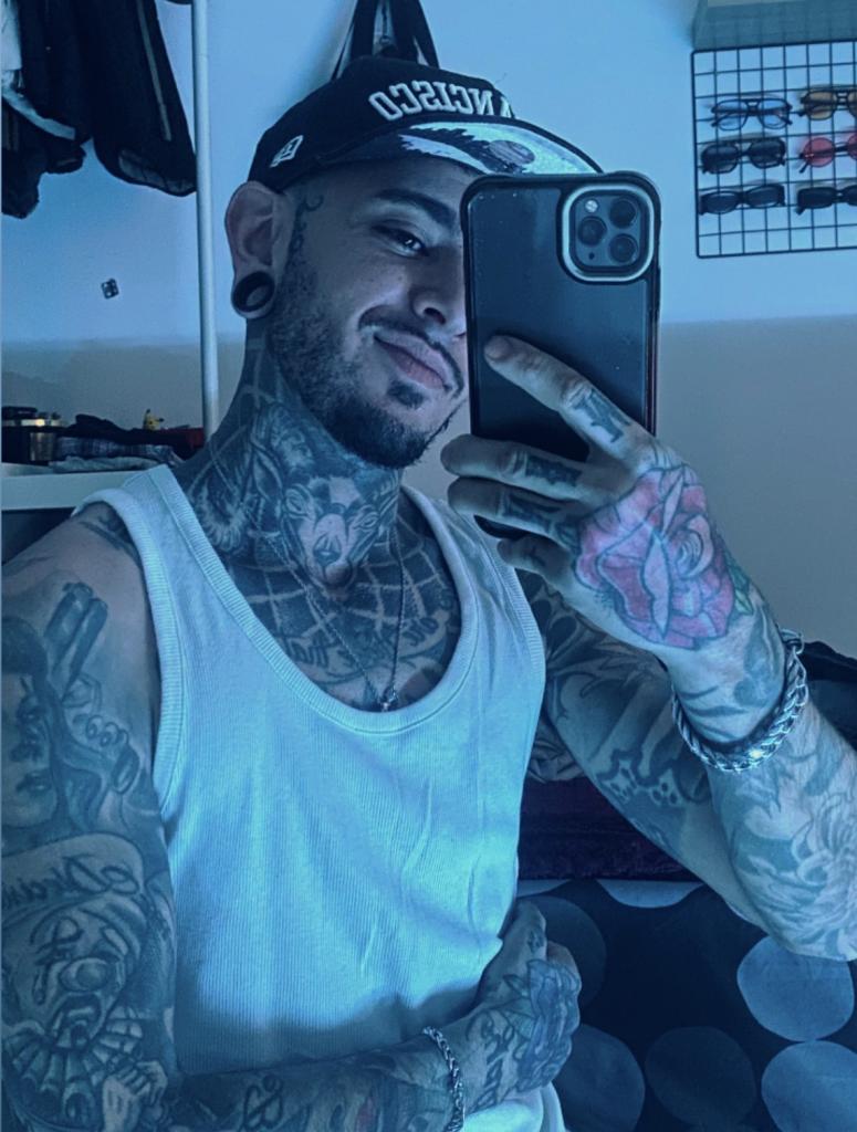 613433815: Travesti en Barcelona