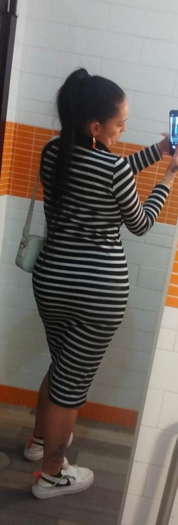 Chica busca chico en Cádiz: 