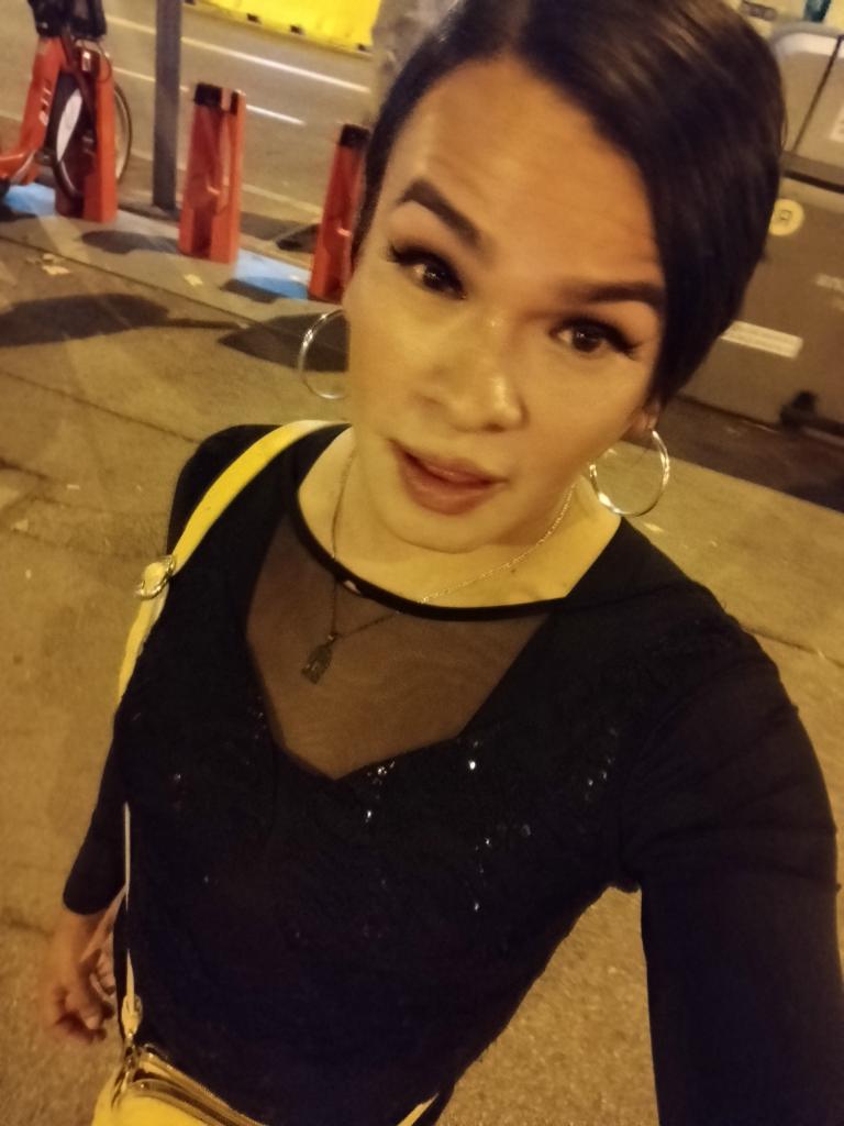 641044149: Travesti en Barcelona