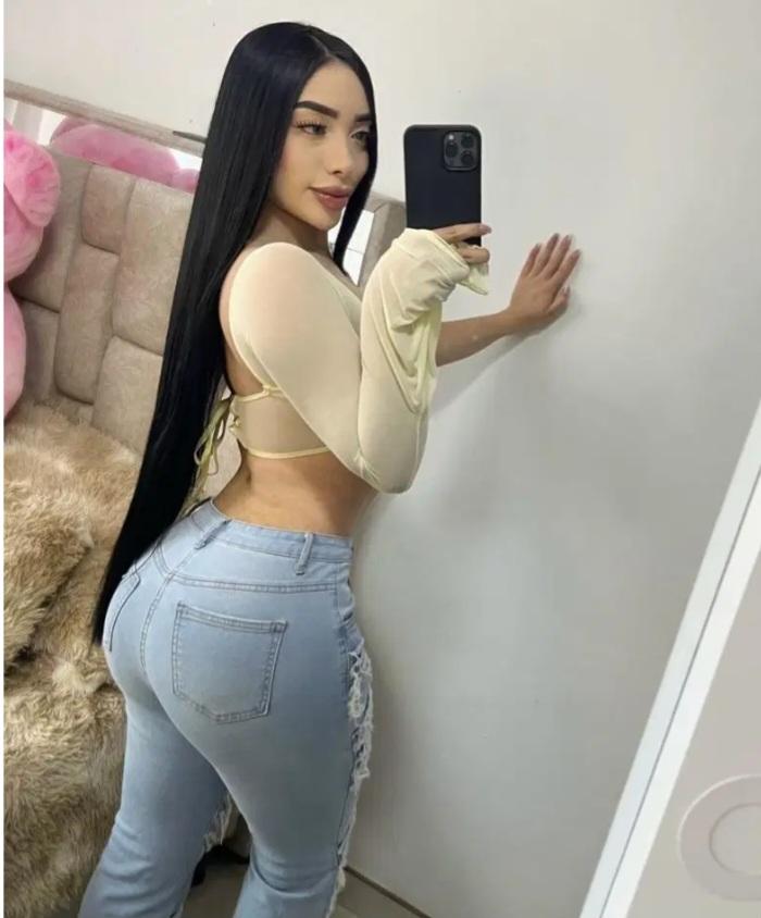 Chica busca chico en Cádiz: 