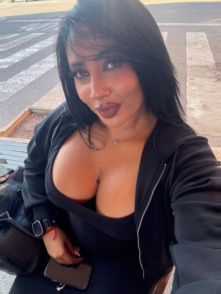 Chica busca chico en La Coruña: 