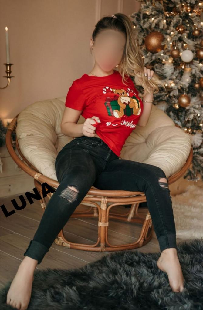 Chica busca chico en Granada: 