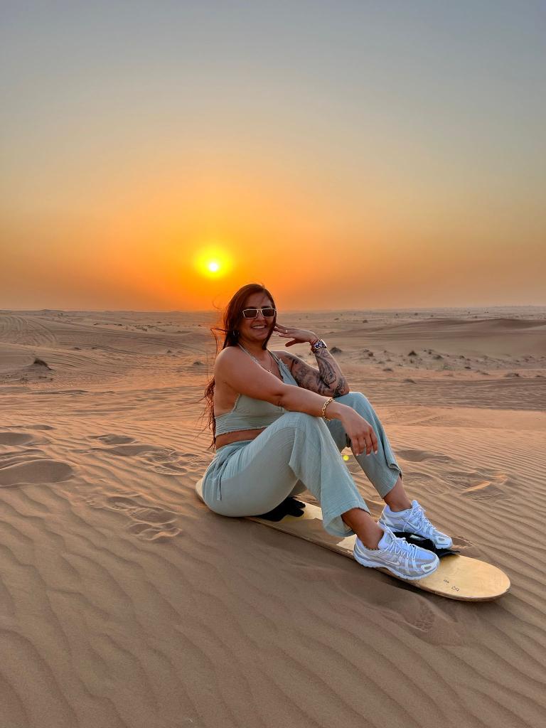 613964258: Chica busca chico en Cantabria