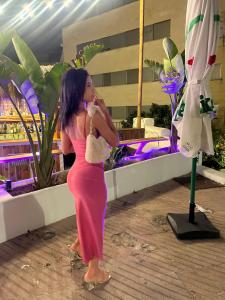 617783822: Chica busca chico en Barcelona