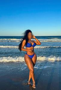 613286846: Chica busca chico en Valencia