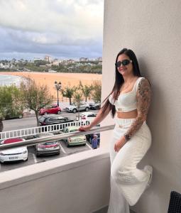 613964258: Chica busca chico en Cantabria