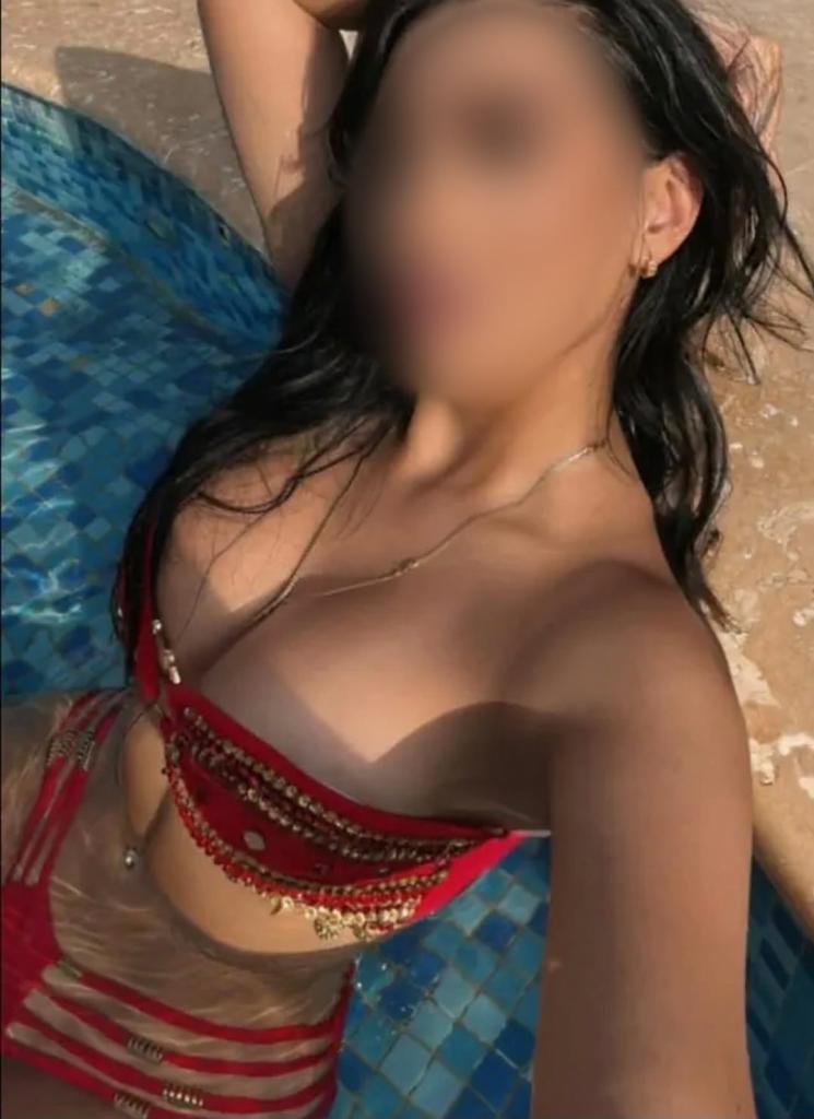 610332602: Chica busca chico en Badajoz