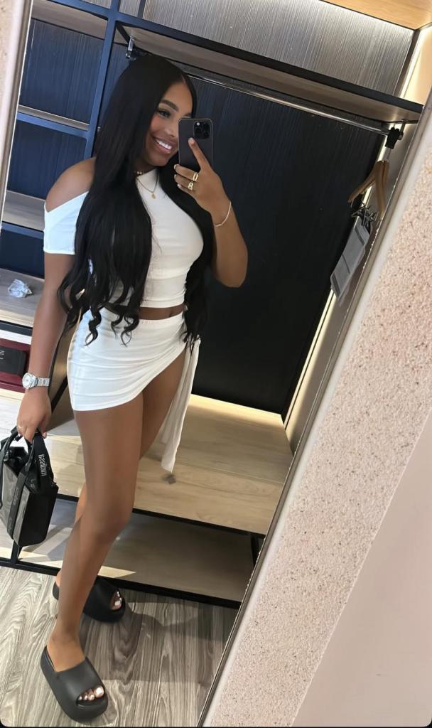 Chica busca chico en La Rioja: 