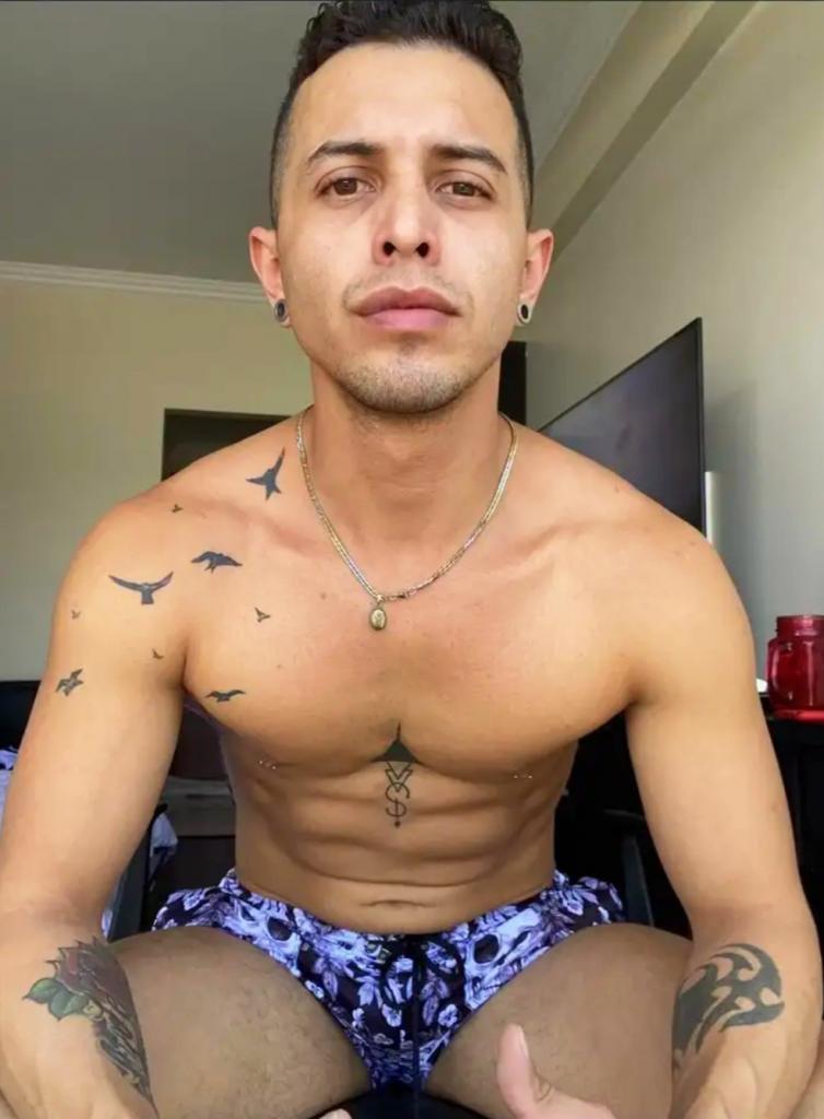 617713826: Chico busca chica en Madrid