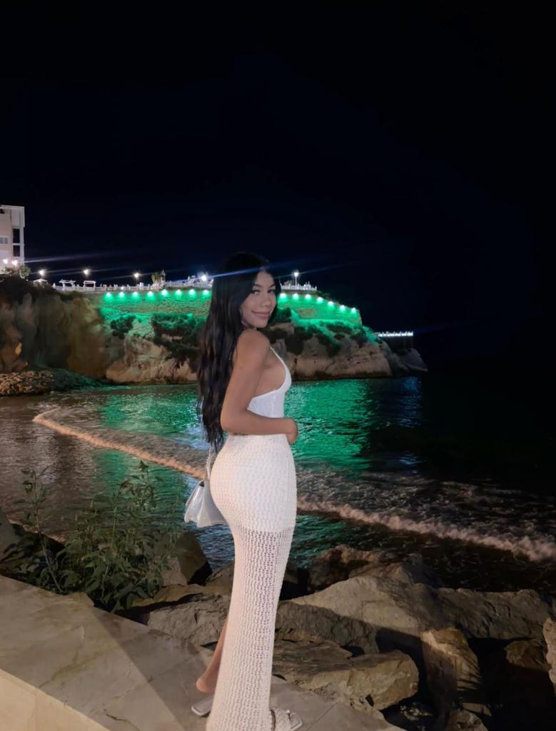 613717365: Chica busca chico en Tarragona