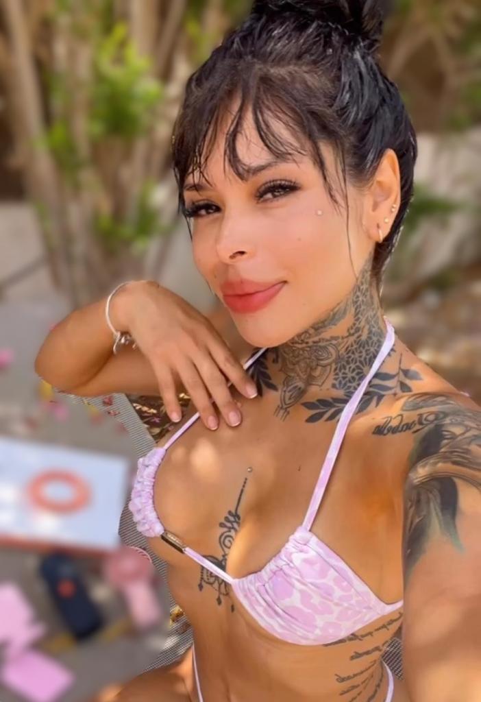 Chica busca chico en Ibiza: 